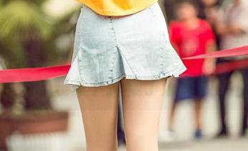 AISS爱丝(钻石版) – 亚美依私房图集：在温柔的表象下掩藏了怎样的个性？