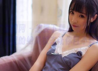 GIRLT果团网 – 想要下载松果儿的女王？图库里的绝美状态让你目不转睛