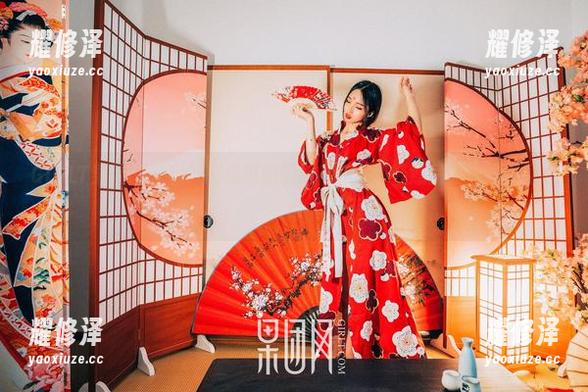 GIRLT果团网 - 哦？莫雅淇的御姐福利，不经意间被原图撩到心痒