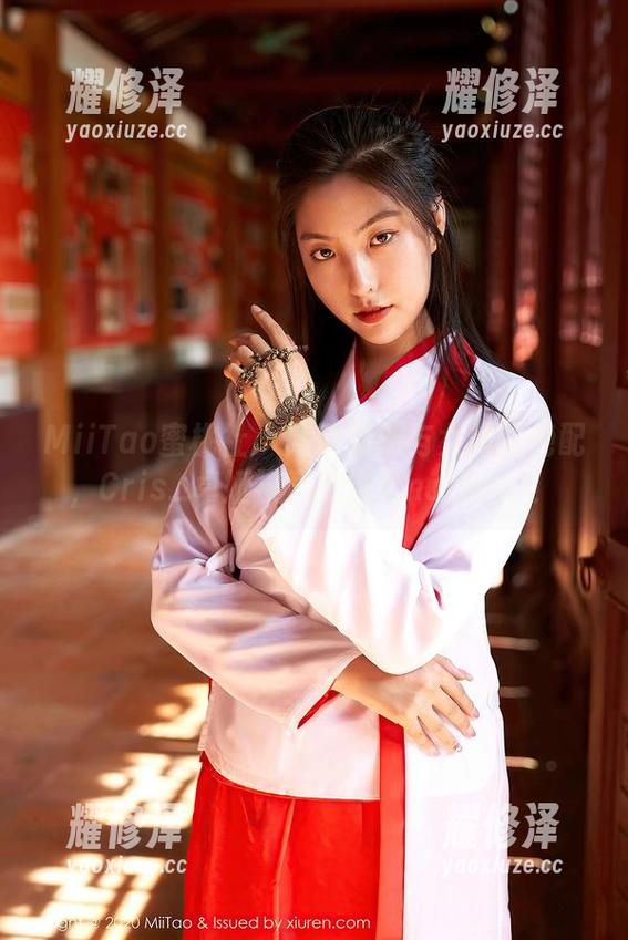 MiiTao蜜桃社-Cris_卓娅祺 MiiTao蜜桃社 - 高清图册与女神的绝配,Cris_卓娅祺竟然这么natural!