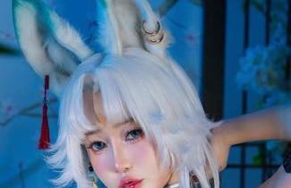 这是一份Tiny Asa独家海边分享——小小身材,大大风景,让我们来看看她的“沙滩游乐园”吧!