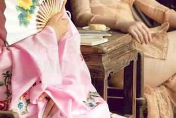 UGirls尤果网 – 白熙萌浴室照片里这水花，真能冲走烦恼。原图来给你们解压。