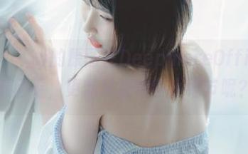 Uhye(이유혜)的原图在DeepmoreOffice里反复回看，更新又是哪些小细节呢？