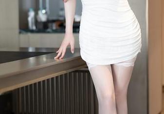 XIAOYU语画界 – 黑色背后的哲学，林乐一精选作品来聊聊。