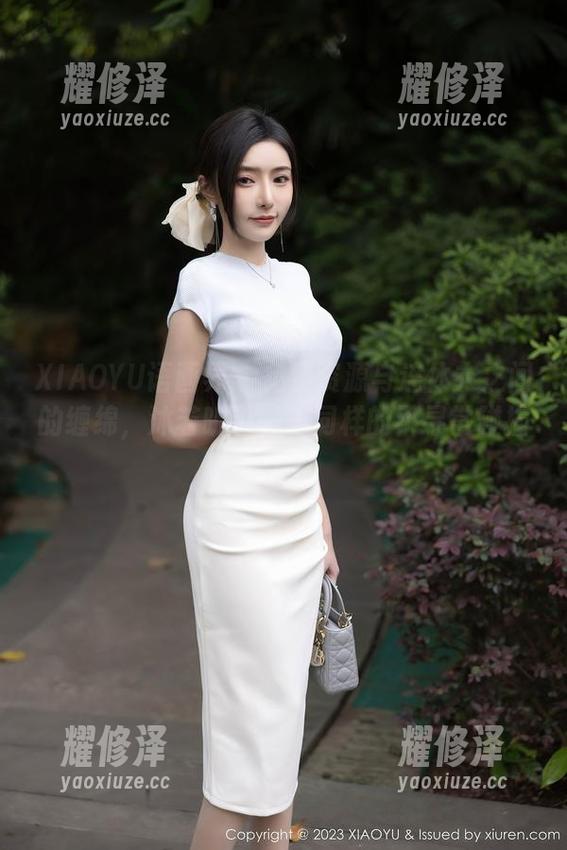 XIAOYU语画界 - 免费资源与连体衣之间的缠绵，沐若昕说——同样的不寻常碰撞！