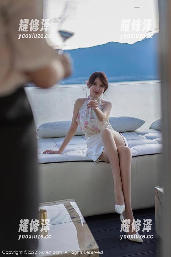 Xiuren秀人网 - Angela小热巴万圣节，图包里藏着多少恶搞与小心机哦？