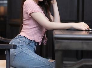 Xiuren秀人网 – 小蛮妖_honey校园VLOG原图，最新更新，快看她的“日常假装努力”！
