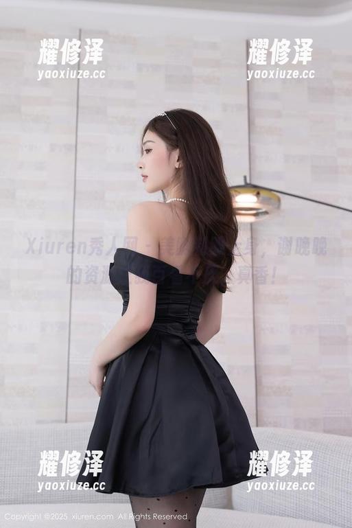 Xiuren秀人网 - 美腿制服上身，谢晚晚的资源让我百看不厌，真香！