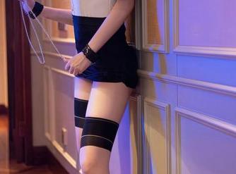 Xiuren秀人网 – 女仆写真全集：鱼尾fish的“勤劳”与“惆怅”并存