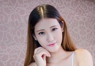 YouWu尤物馆 – 如果自拍可以成星，那一定是Yuky伊珍，作品集快来下载吧
