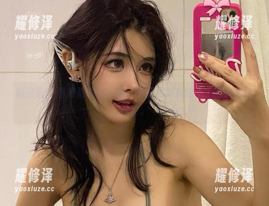 微密圈 - 图库里的于芷晴，少女的姿态像不小心掉出的礼物。