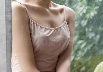 克拉女神 – YOYO私拍教室：作业是拍照，老师心里不安吗？