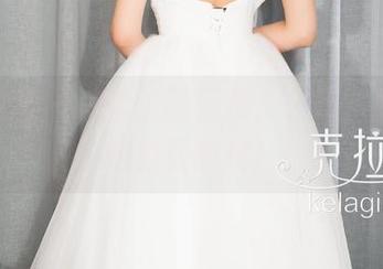 克拉女神 – 凌雪泳装图册：来吧，快来看看免费的我！