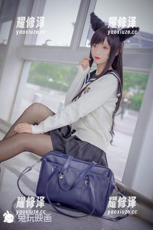 兔玩映画的白衣少女，定制写真，把我乐翻了！