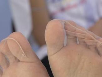 南国足艺 – 追踪冉冉的魅力轨迹：无圣光下的高跟肉丝，难以抵挡的诱惑