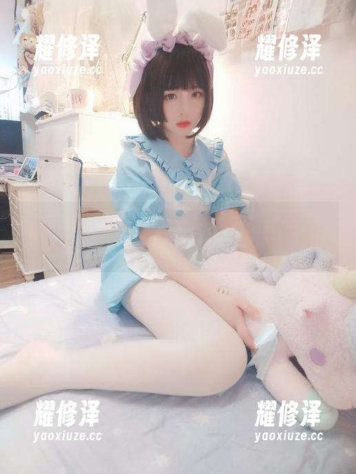 私房的粉色就像梦中情境，古川kagura，这里需要点去肤色的滤镜吗？