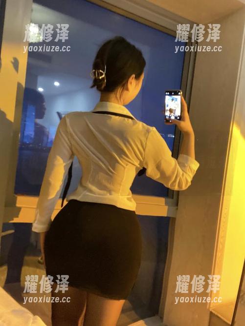 微密圈 - 安妮yoo的豹纹美图合集，仿佛在说，今天就是要晒个够，豹纹控看过来！