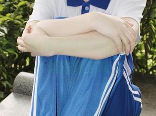 小众视觉 – 婷婷的油亮美图图包，时不时想偷瞄几眼