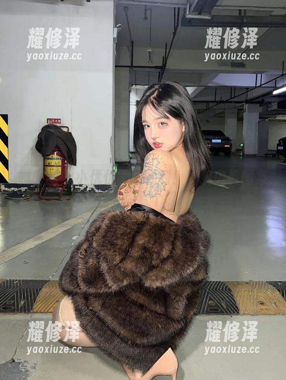 微密圈 - 小优优子给福利！豹纹内裤图集带你看个够