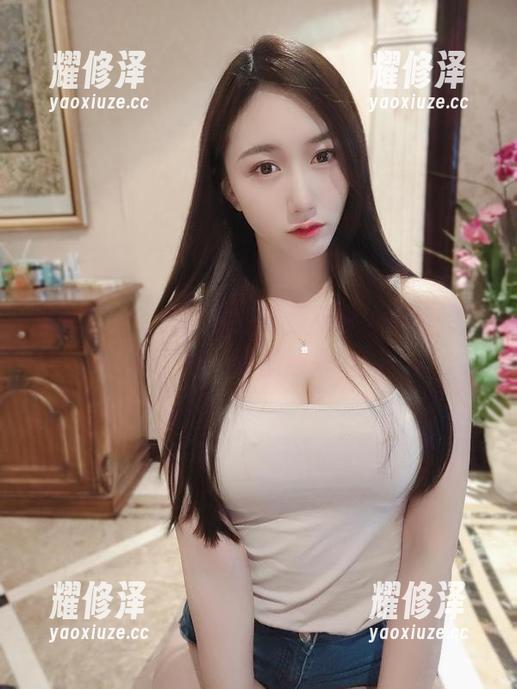 微密圈 - 小玉吃果冻试图引导，哥哥们注意！妹妹的图集来了！