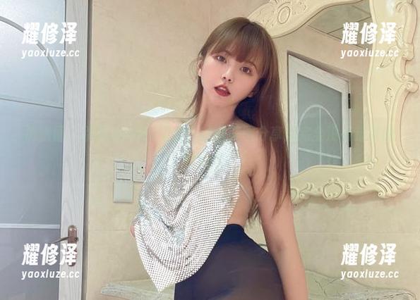 微密圈 - 张思允nice姐姐，这些美图分享里完全没有过审的内心戏。