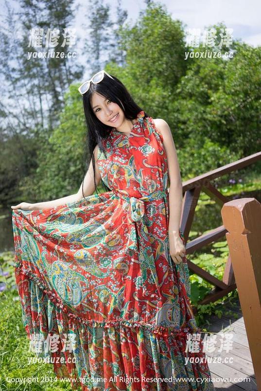 推女神 - 黑色如夜，梦娜Vanessa带你漫游图库的神秘角落，快来分享吧！