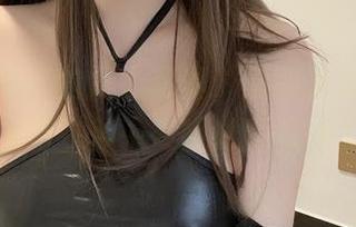 看是依酱吖的双人写真，原图里每一帧都有一种……微妙的默契