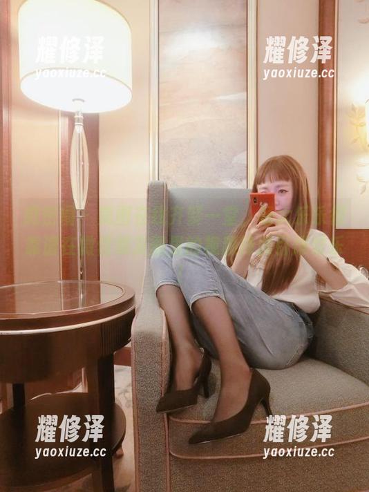 微密圈 - 美图在线齐聚一堂，杨大乐乐很靠谱在微信朋友圈里的视频捧腹引爆欢乐！