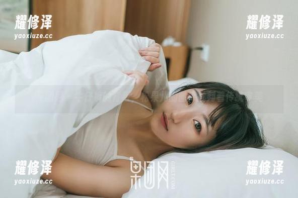 果团网 - 牛仔裤的背叛，松果儿的图库批判着传统审美