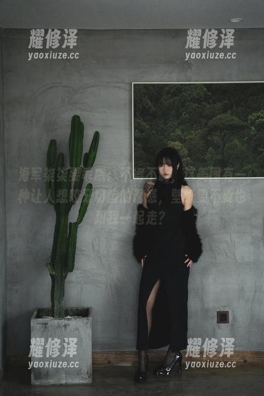 海军柒柒要乖哦：不得不说，这美图有一种让人想咬牙切齿的诱惑，壁纸要不要也跟我一起走？