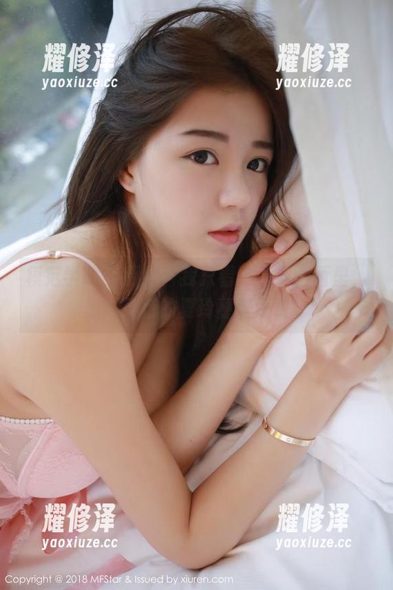 模范学院 - 厨娘？我只看到高清画面里，美到不行的夏玲蔓壁纸呀！