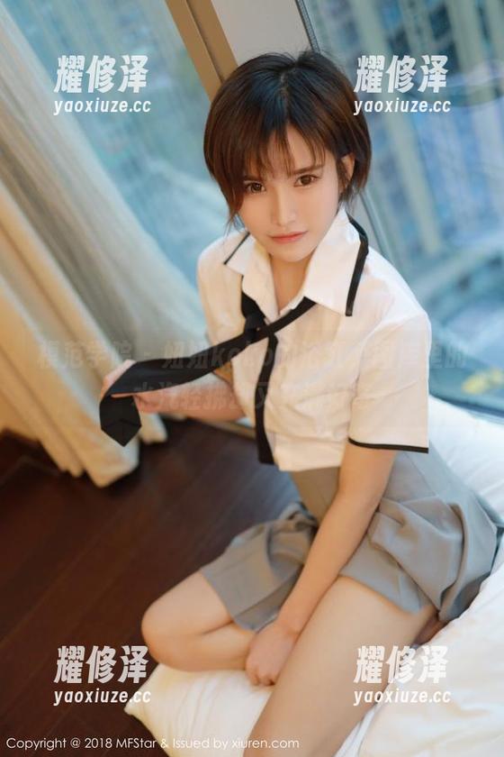 模范学院 - 妞妞koko的浴缸，图库里的水汽轻拂却又充满好奇