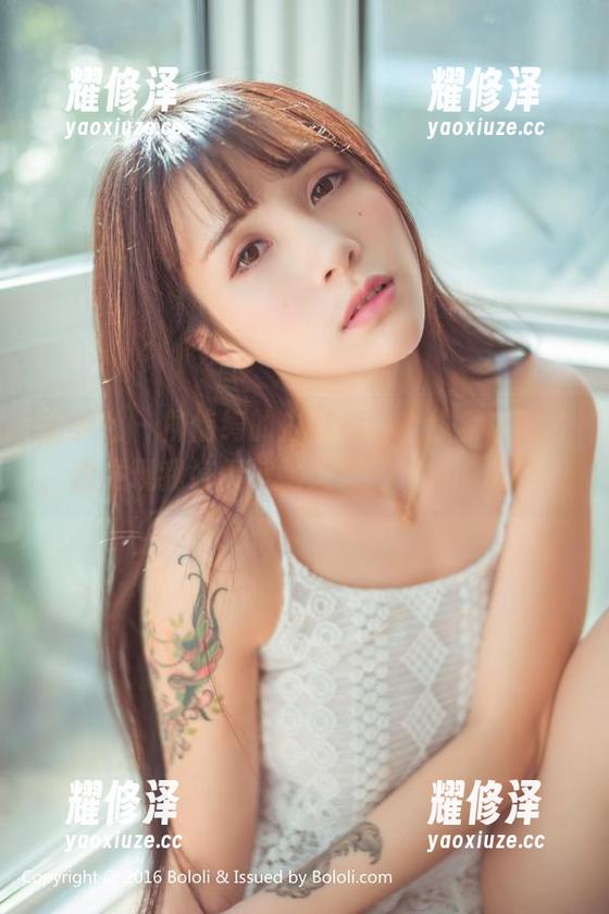 波萝社 - 柳侑绮的白衬衫，上线全套图片，我发现我好像被她灵动的气质吸引了。