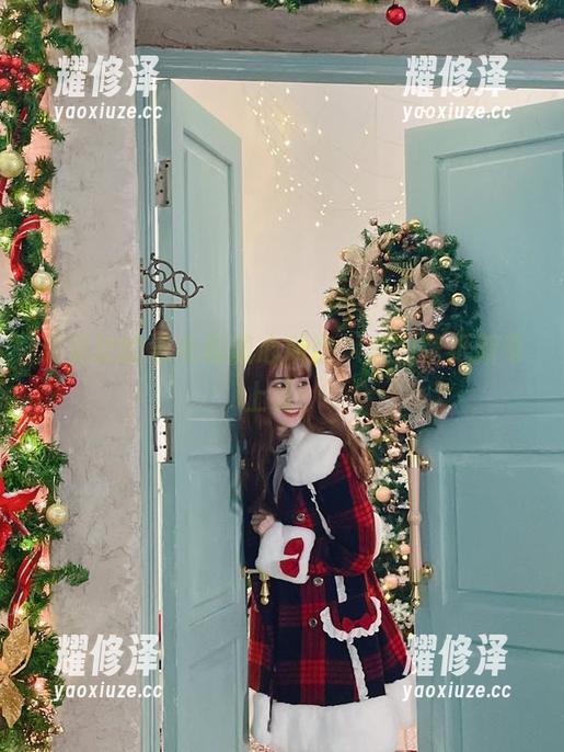 泥泥汝的泳衣和随心所欲，美图壁纸新奇上线！