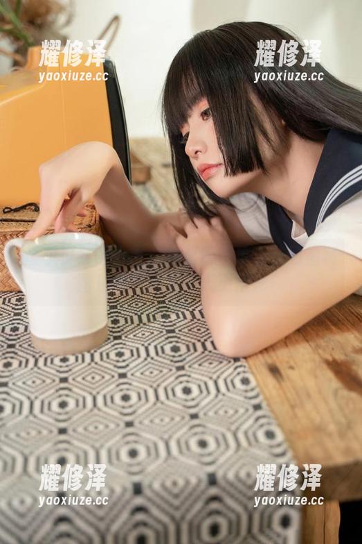 爆机少女喵小吉：还记得那位学妹的福利图片吗？没准今天更精彩！