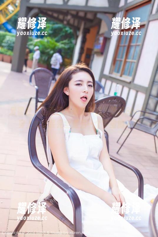 爱蜜社 - 这张图片是杀手锏，芝芝Booty穿上女仆装完全是另一个宇宙的人吧