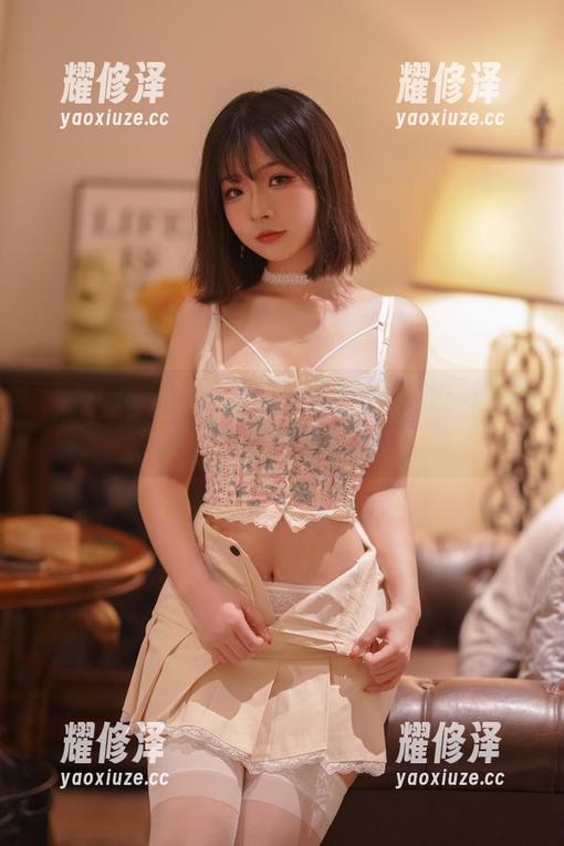 玉汇yuuhui在无圣光下直播事故：这是怎么歪的？