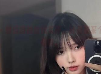 微密圈 – 琳铛铛的丝袜写真，还是在某个角度好看哦。