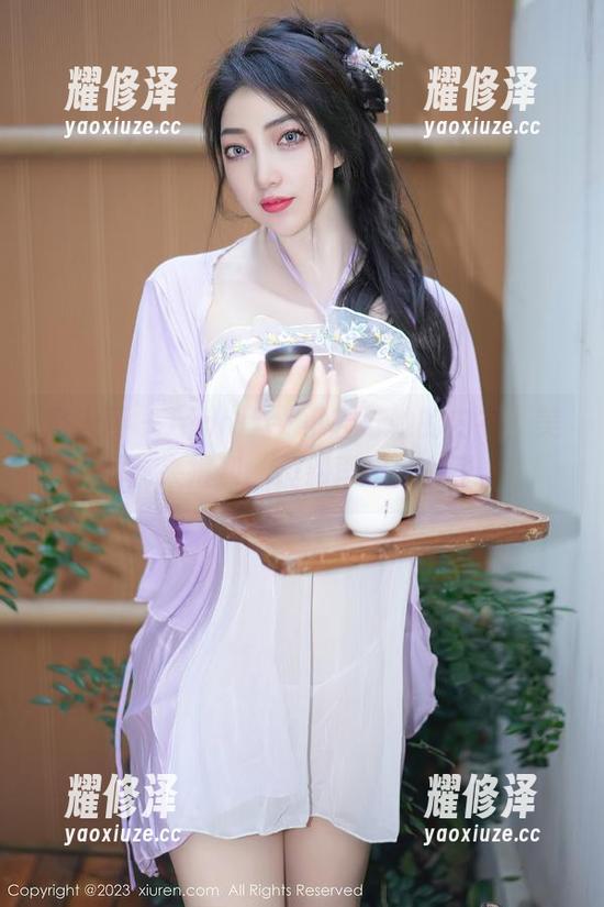 秀人网 - Jennifer小若与她的内衣，美图前来报到，但别再想太多了。