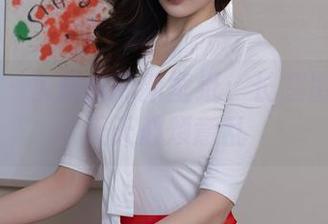 秀人网 – 余虞酱的新壁纸：长腿也能让你天天心烦意乱