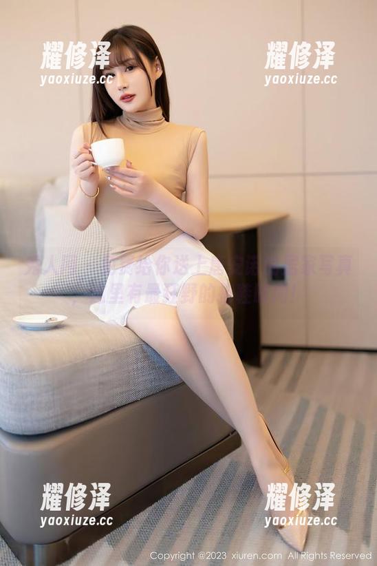 秀人网 - 免费给你送上唐安诺的居家写真，这里有最狂野的拖鞋时尚！