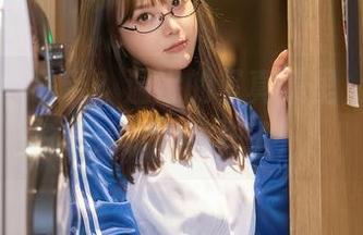 秀人网 – 吊带？温妮的写真集里，真有好多种（不同的样子）！