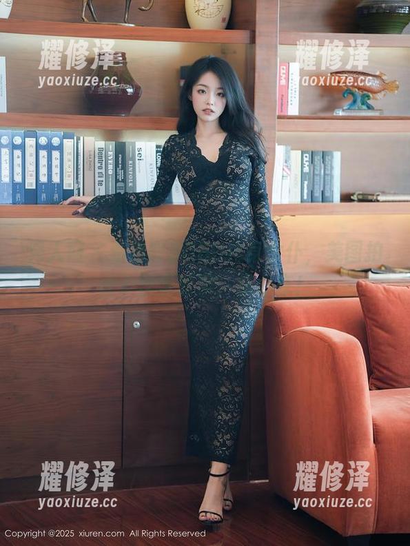 秀人网 - 看熊吖BOBO化身女仆，美图拍成了快乐源泉，求分享！