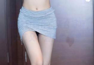 秀人网 – 田兮白新作：天台写真，搭个景，文艺又不油腻的图集。