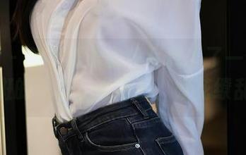 秀人网 – 萌白酱给女仆写真下了一个色彩斑斑的注脚，太晕了，眼花缭乱！