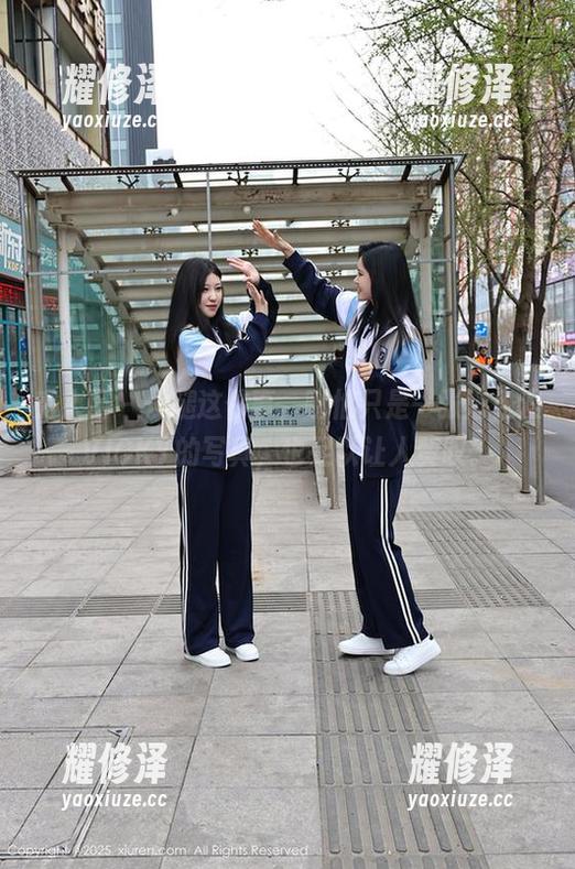 秀人网 - 长腿这件事，哪怕只是一张陈雅漫VICKY的写真，也足以让人赞叹。