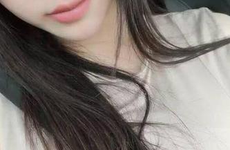微密圈 – 紫色哒豚豚的新货合集，里面的每一张图都有点“戏”，要不要再来点深度？