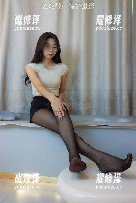 绮梦摄影 - 私房图集里的蔡蔡，油亮得像个刚出炉的金饼