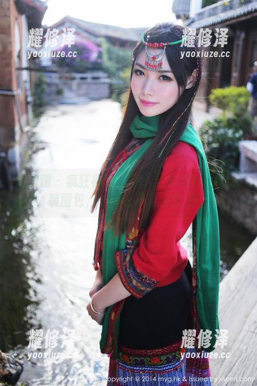 美媛馆 - 疯狂福利！伊小七MoMo的职业装图包，一点也不让人失望。