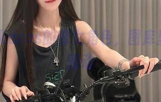 腐团儿Ikaros的修女角色，图库里的一场骚动
